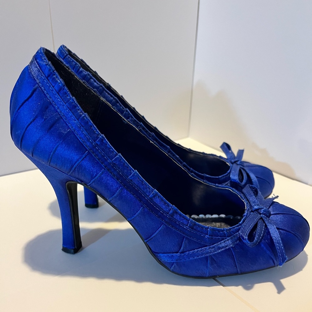 Blue heels